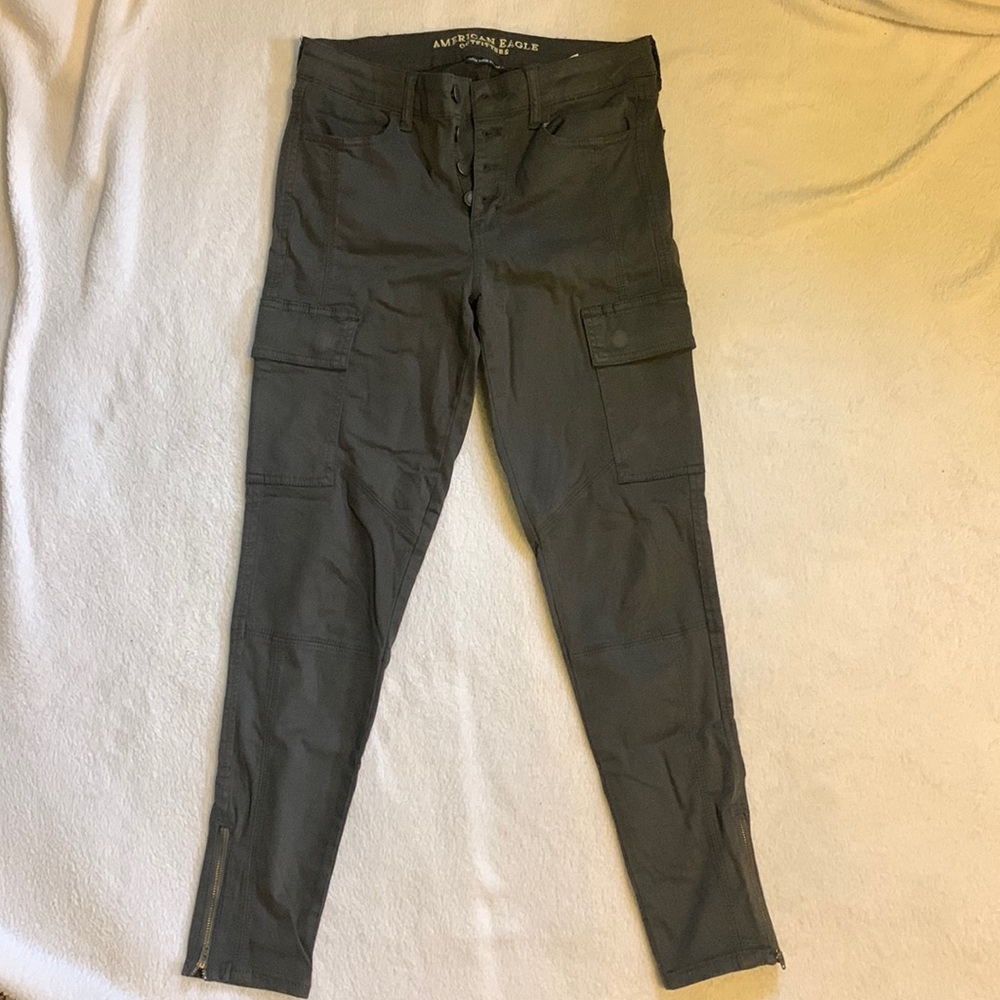American Eagle Outfitters Dark Gray Cargo Pants